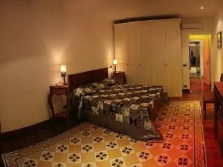 Palazzo Del Duca - Piazza Navona Guest House 3*
